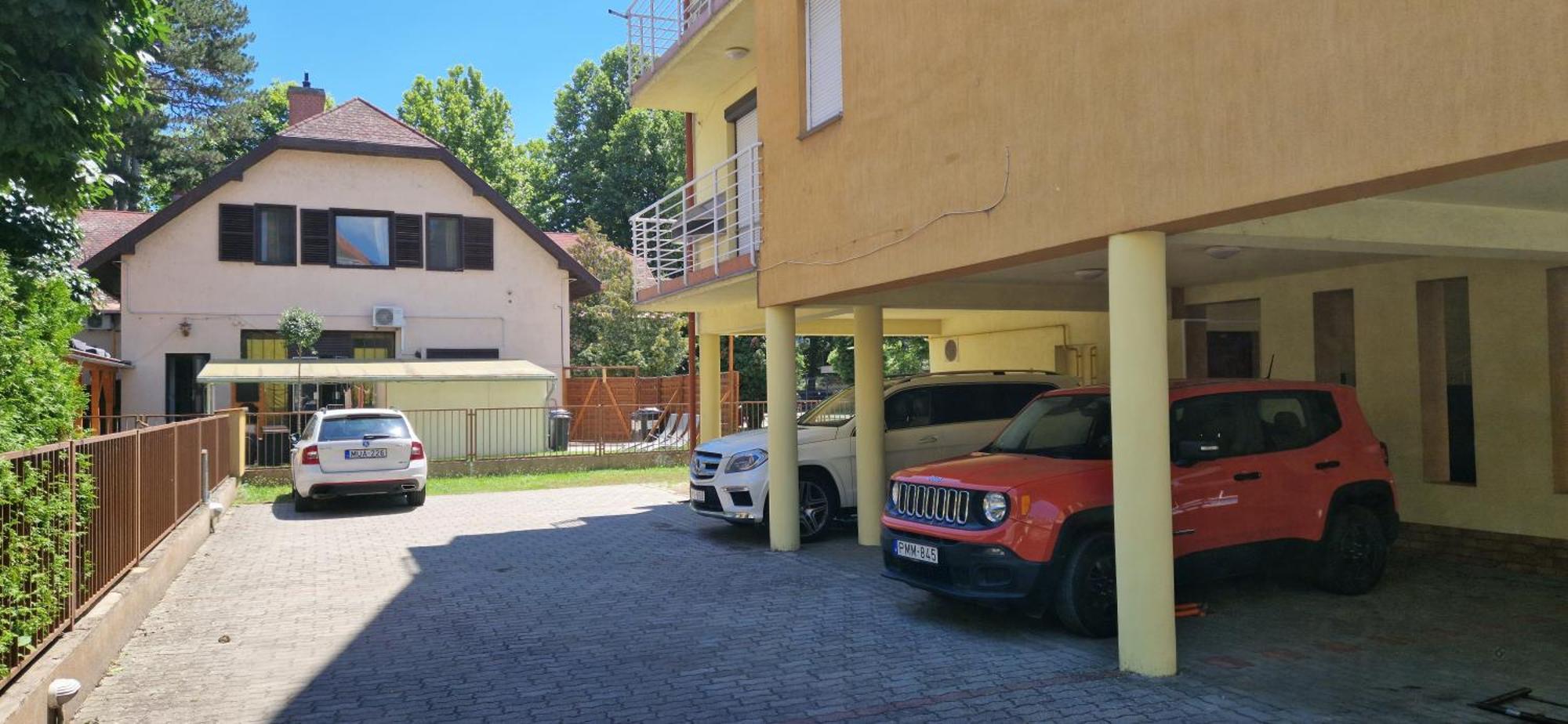 Siófoki Beach Apartman Bagian luar foto