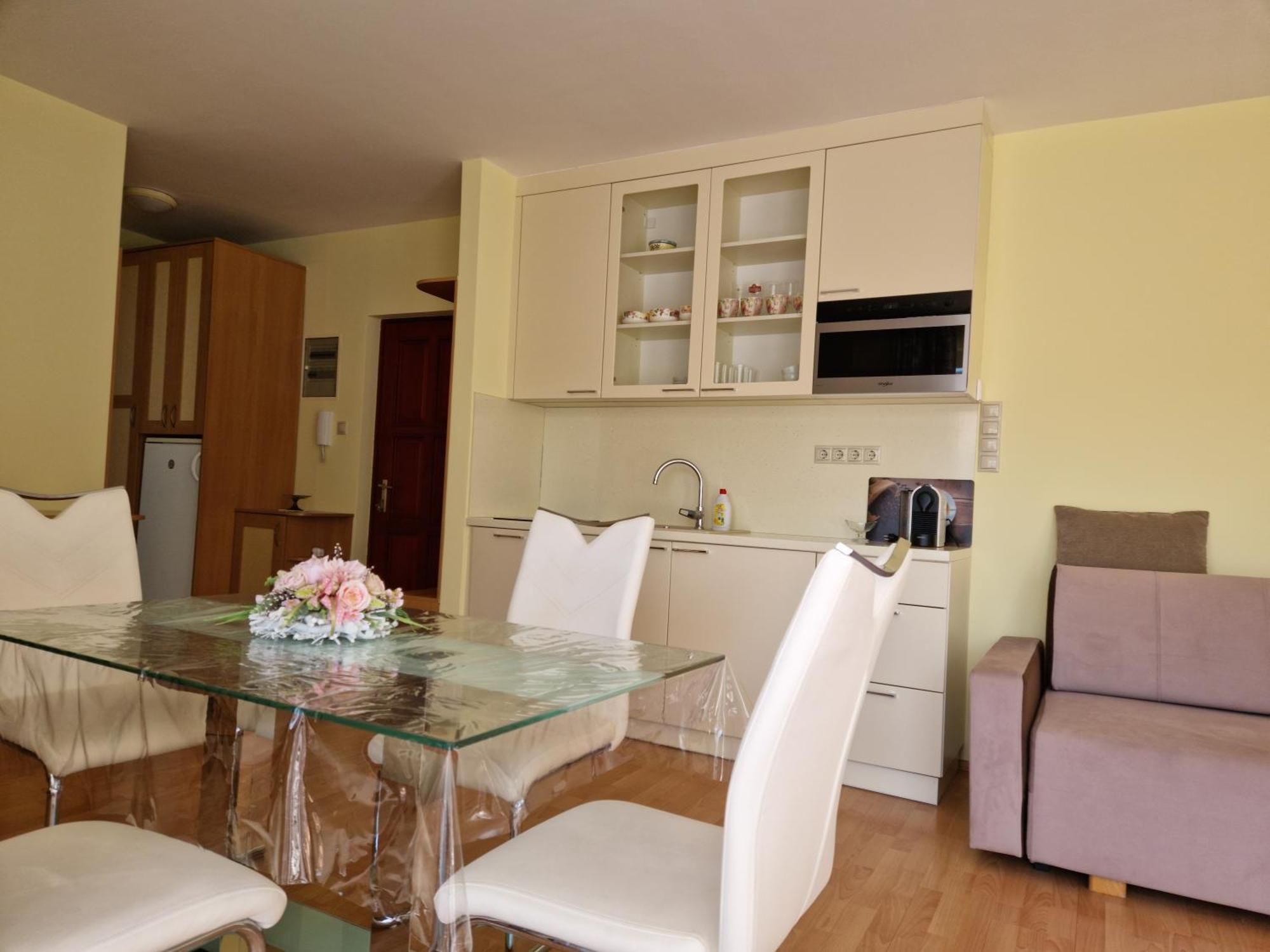 Siófoki Beach Apartman Bagian luar foto